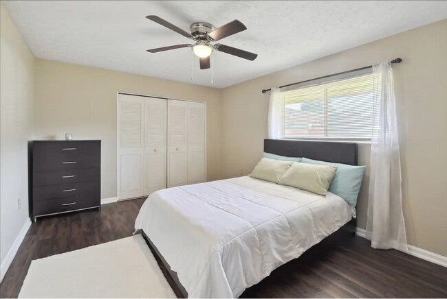 Building Photo - 144 Scandia Cir