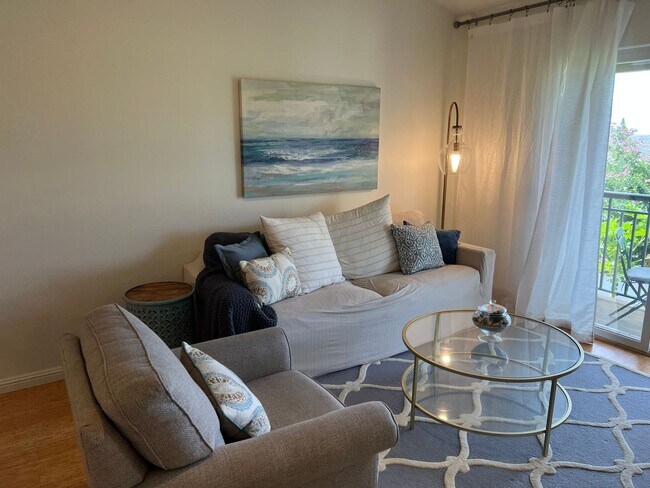 Building Photo - Napili - 2 bedroom/2 bath fully furnished, 2nd floor