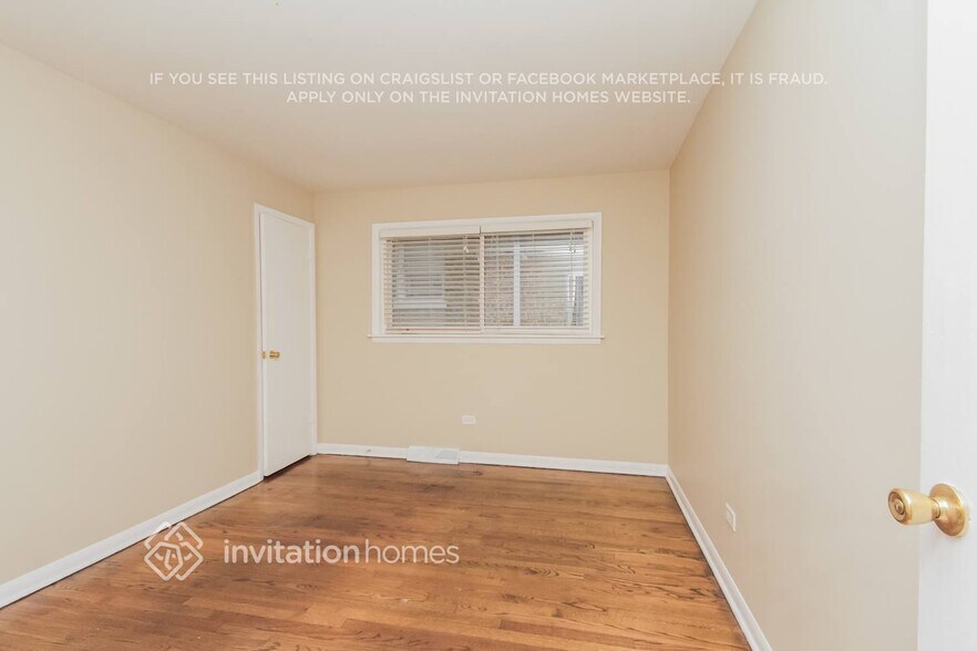 Building Photo - 3832 East Ave