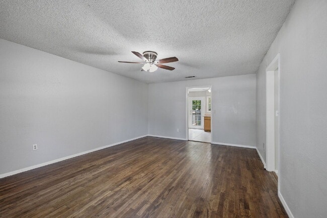 Building Photo - "Charming 2-Bedroom Duplex in White Settlement!"
