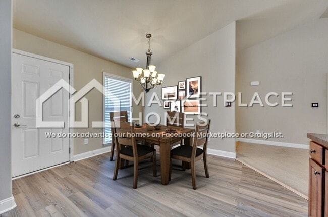 Building Photo - 220 Fields Pond Dr