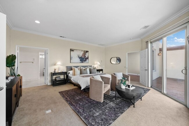 Building Photo - Custom Del Cerro Home with Views