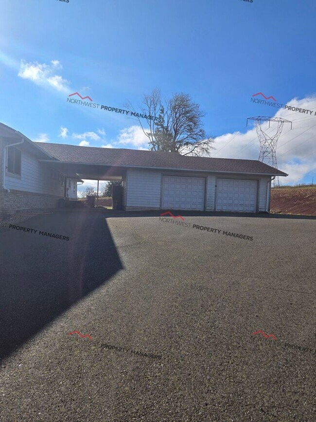 Building Photo - STATUS: *HOLD* R285 | $2695 + $100 for well/septic maintenance