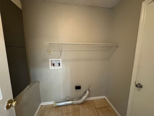 Building Photo - LOVELY 4 bd/2 ba Home in Oviedo!!