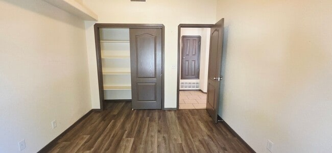 Building Photo - Adorable 3 bedroom, 2 bath apartment in East El Paso!