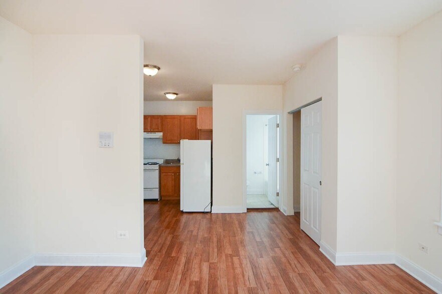 Building Photo - 1742 N Humboldt Blvd