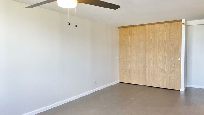 Building Photo - 1060 Kamehameha Hwy