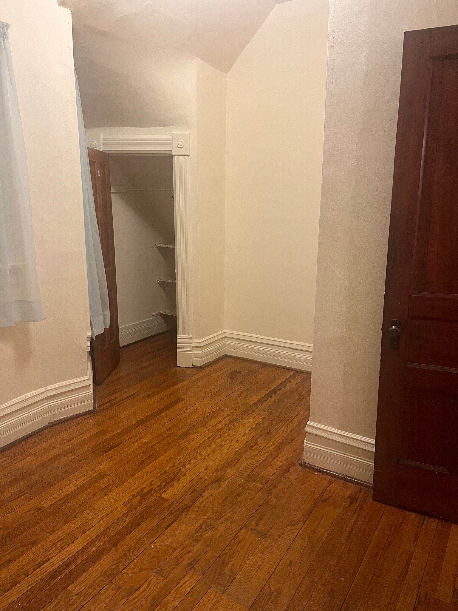 Building Photo - 2345 W 24th Pl