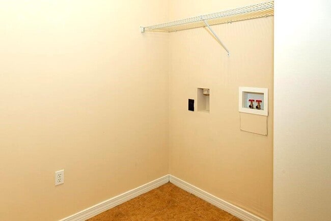 Building Photo - 1469 Bentley Cir