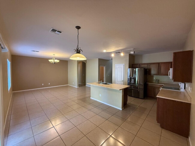 Building Photo - 4487 S Rock St