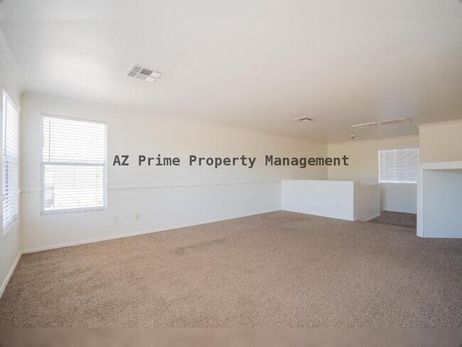 Building Photo - 13002 W Paradise Dr