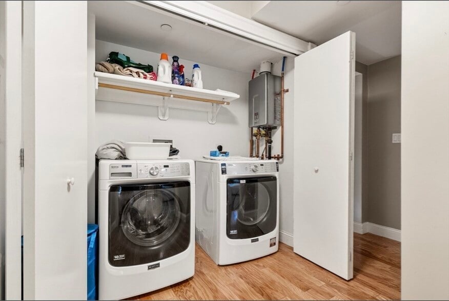 Building Photo - 5 Brigham St