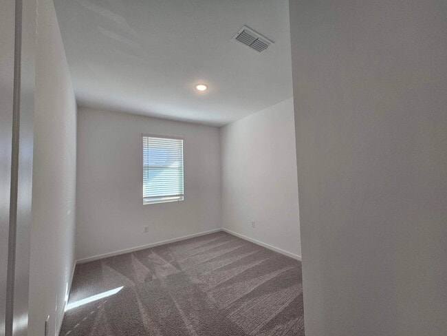 Building Photo - 3 BEDROOM 2 BATH NEW BUILD  AVAILABE NOW MOVE IN SPECIAL OAC