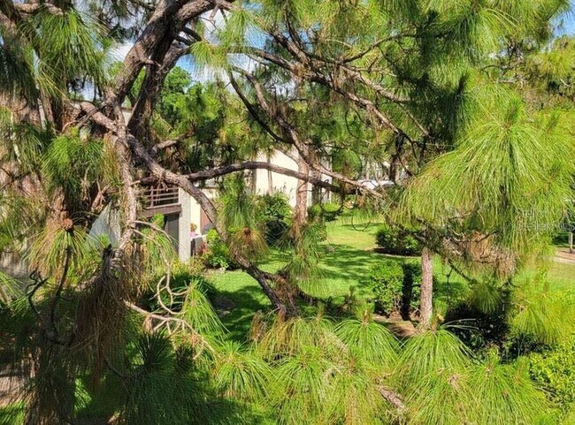 Building Photo - 5018 MARSHFIELD Rd