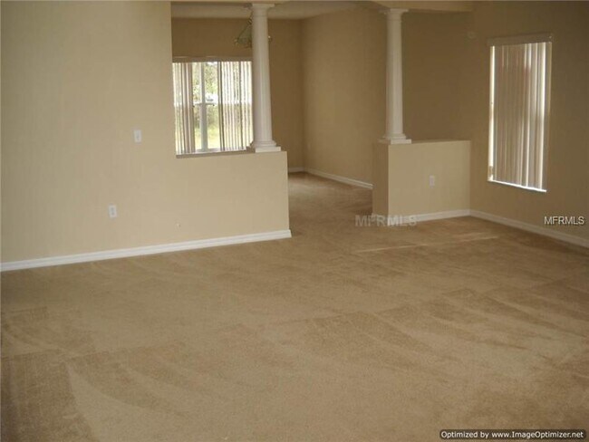 Building Photo - Beautiful House for Rent in Poinciana