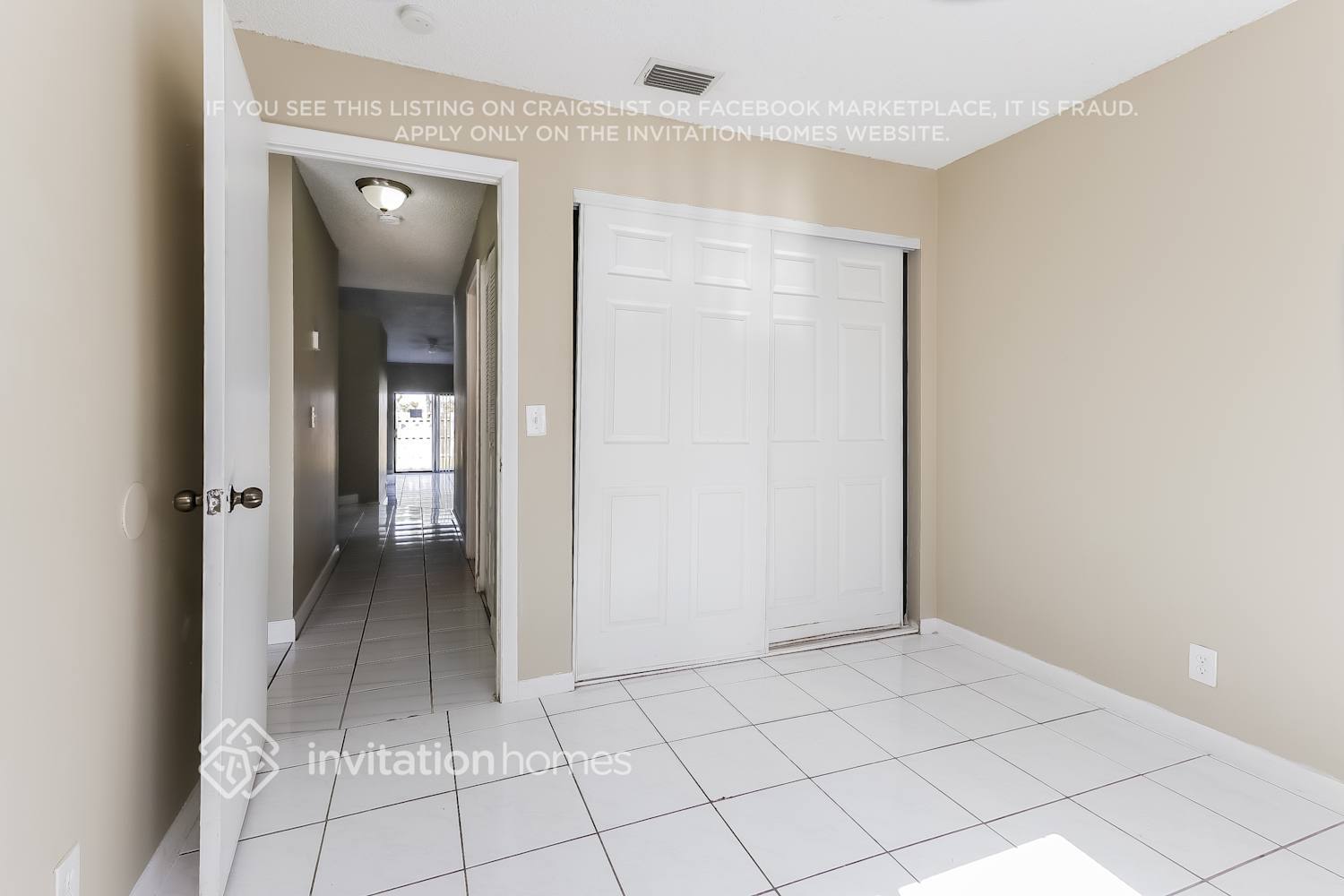 Building Photo - 5808 Strawberry Lakes Cir