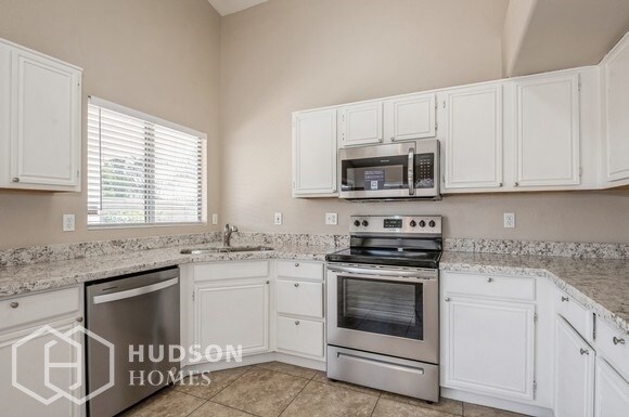 Building Photo - NOW AVAILABLE! - 8347 W Columbine Dr, Peor...