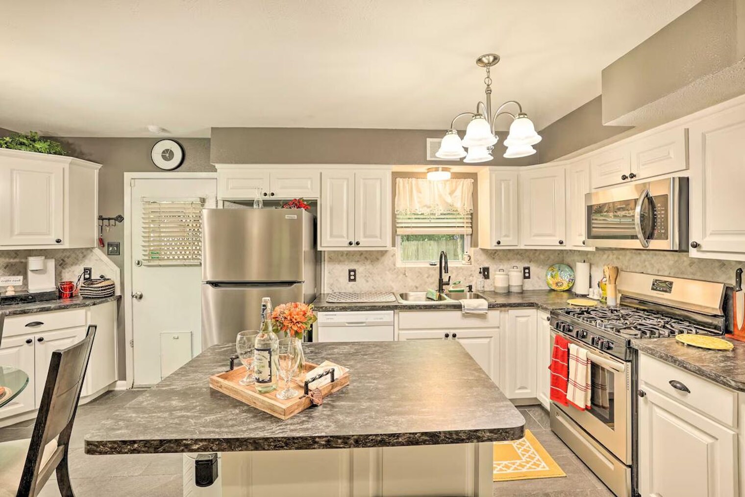 Building Photo - 4629 Fletcher Ave