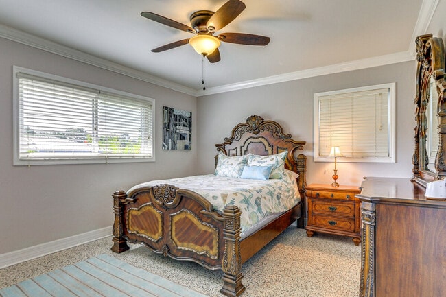 Building Photo - 2408 Brink Ave