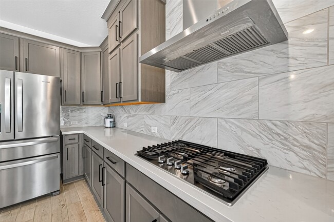 Building Photo - 8735 Flounder Rosa Ln