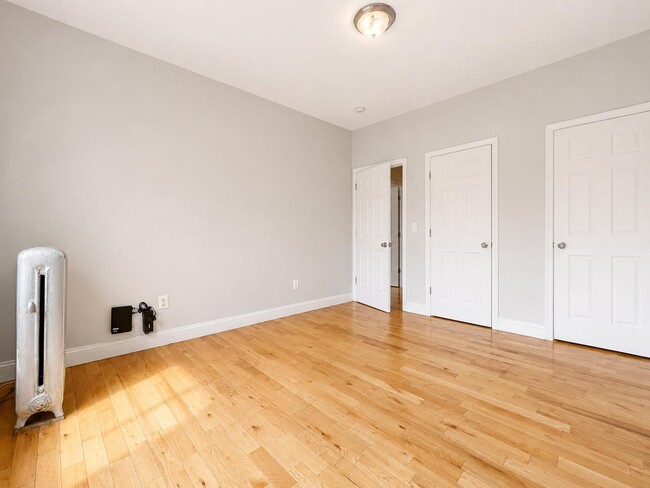 Floorplan - 141 Nagle Avenue