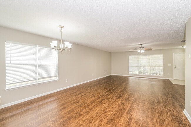 Building Photo - 13564 Ashford Wood Ct E