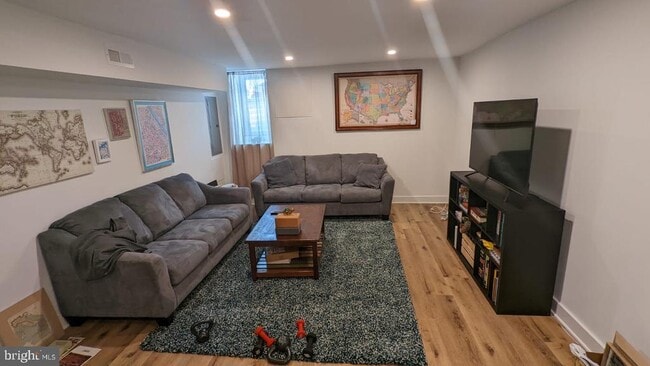 Building Photo - 1323 S 22nd St