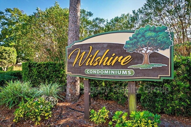 Building Photo - 8204 Oxford Forest Dr