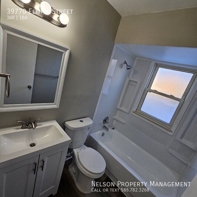 Building Photo - 39770 Elmite St