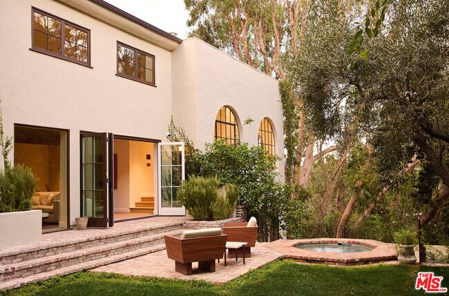 Building Photo - 7776 Firenze Ave