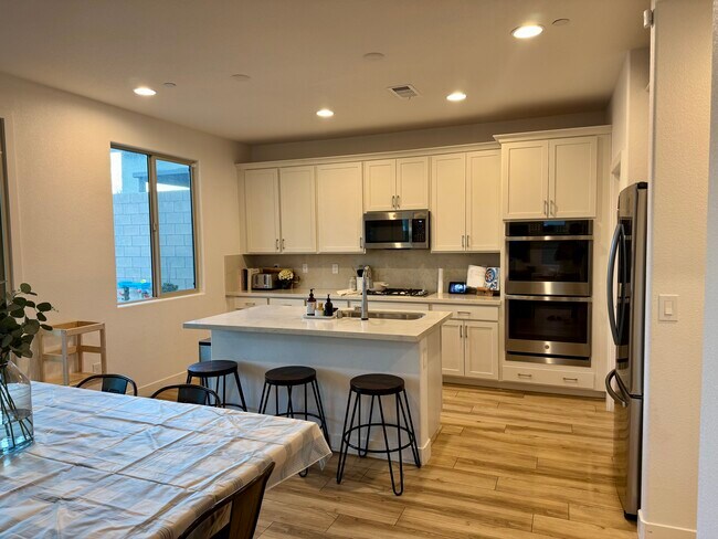 Building Photo - 8804 Trotternish Rdg