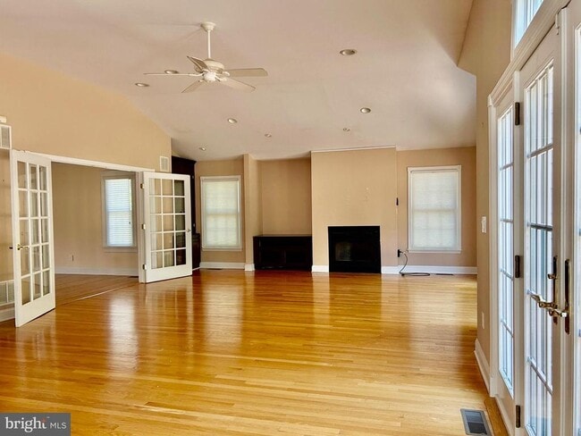 Building Photo - 328 Dodds Ln