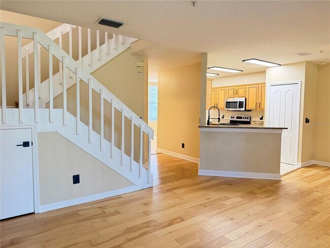 Building Photo - 4125 S Lake Orlando Pkwy