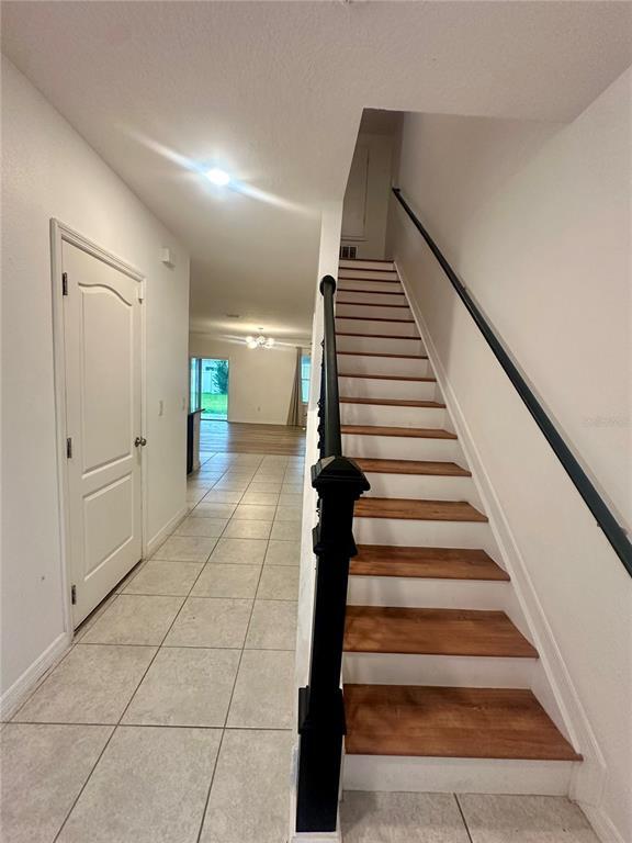 Building Photo - 125 Villavista Ct