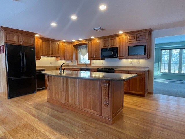 Building Photo - 11 Timber Hill Rd