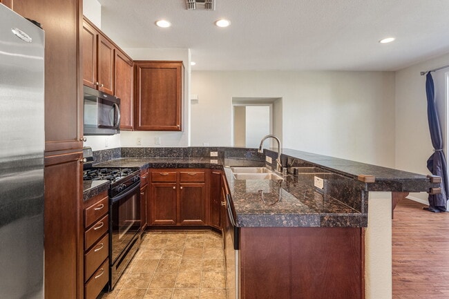 Building Photo - 1429 Caminito Sardinia