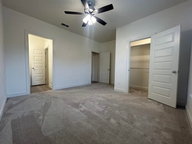Building Photo - 3708 144th St