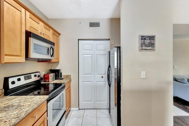 Building Photo - 11760 St Andrews Place
