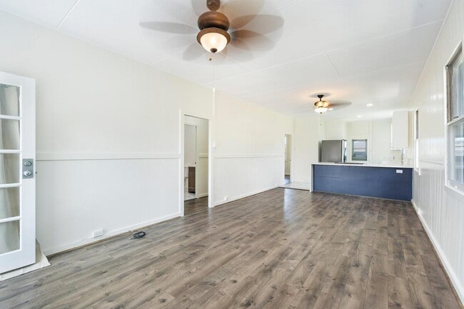 Building Photo - 91-1127-1127 Hapua St