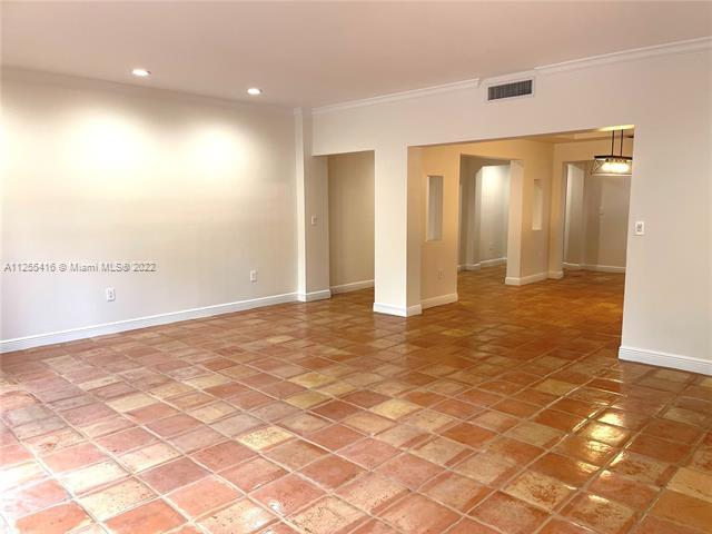 Building Photo - 6206 Paradise Point Dr