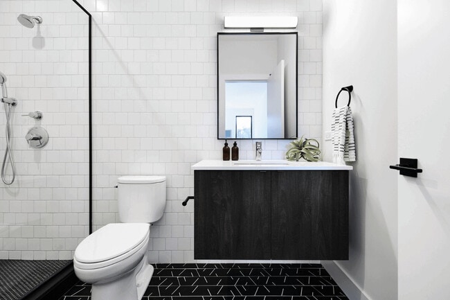 Building Photo - 1847 N Humboldt Blvd