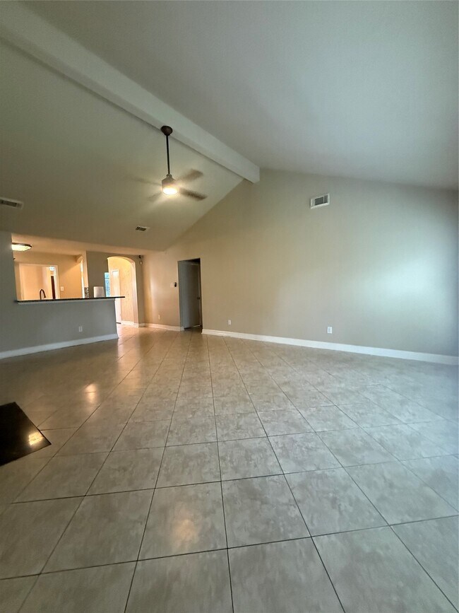 Building Photo - 8210 Paddington Pl Dr