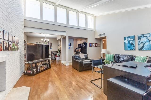 Building Photo - 5908 Sandhurst Ln