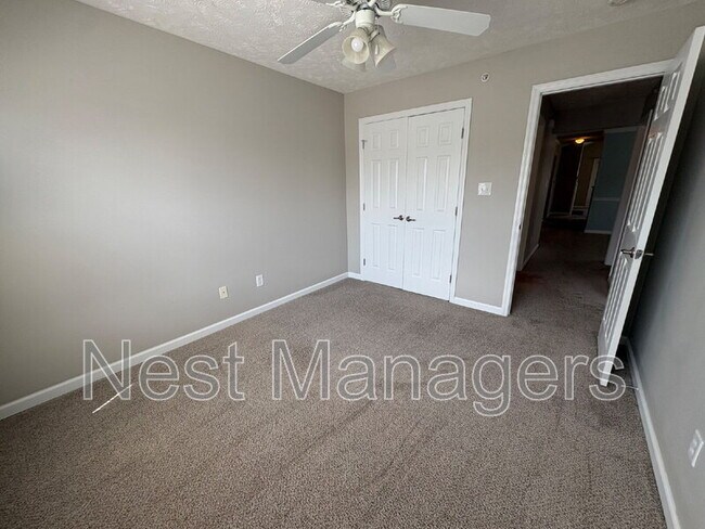 Building Photo - 3330 Harbour Pointe Pl