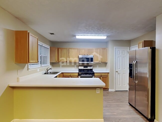 Building Photo - 315 Westminster Dr