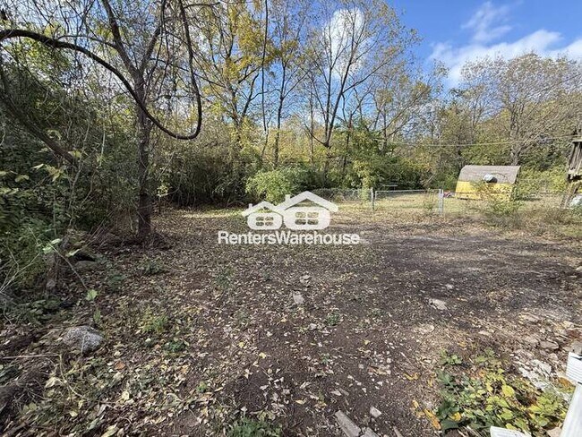 Building Photo - Updated 5 Bedroom/ 2.5 Bath Home In KCMO *READY NOW*