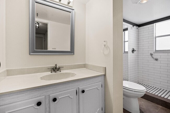 Building Photo - 3590 Via Poinciana