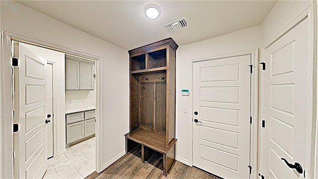 Building Photo - 14316 Limestone Ln