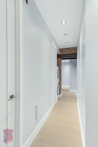 Building Photo - 72 W 108th St