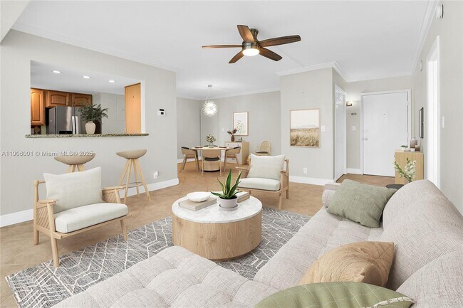 Building Photo - 2715 N Ocean Blvd